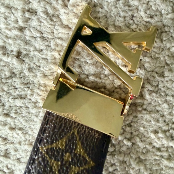 LV Brown Monogram Belt with Gold Buckle - Picture 3 of 9